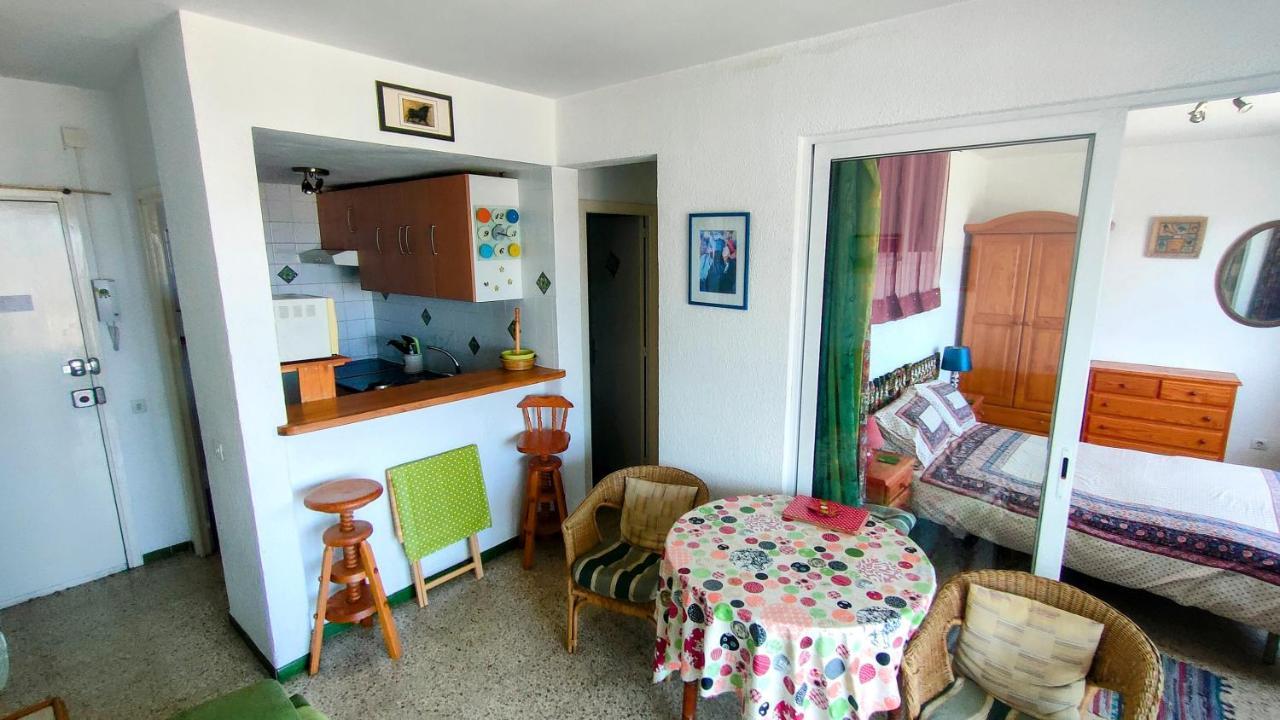 Summer Breeze Apartment Эмпуриабрава Экстерьер фото